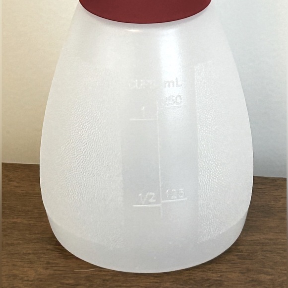 PAMPERED CHEF BARBECUE BASTING BOTTLE WITH SILICONE BRUSH #2704 - Picture 3 of 6